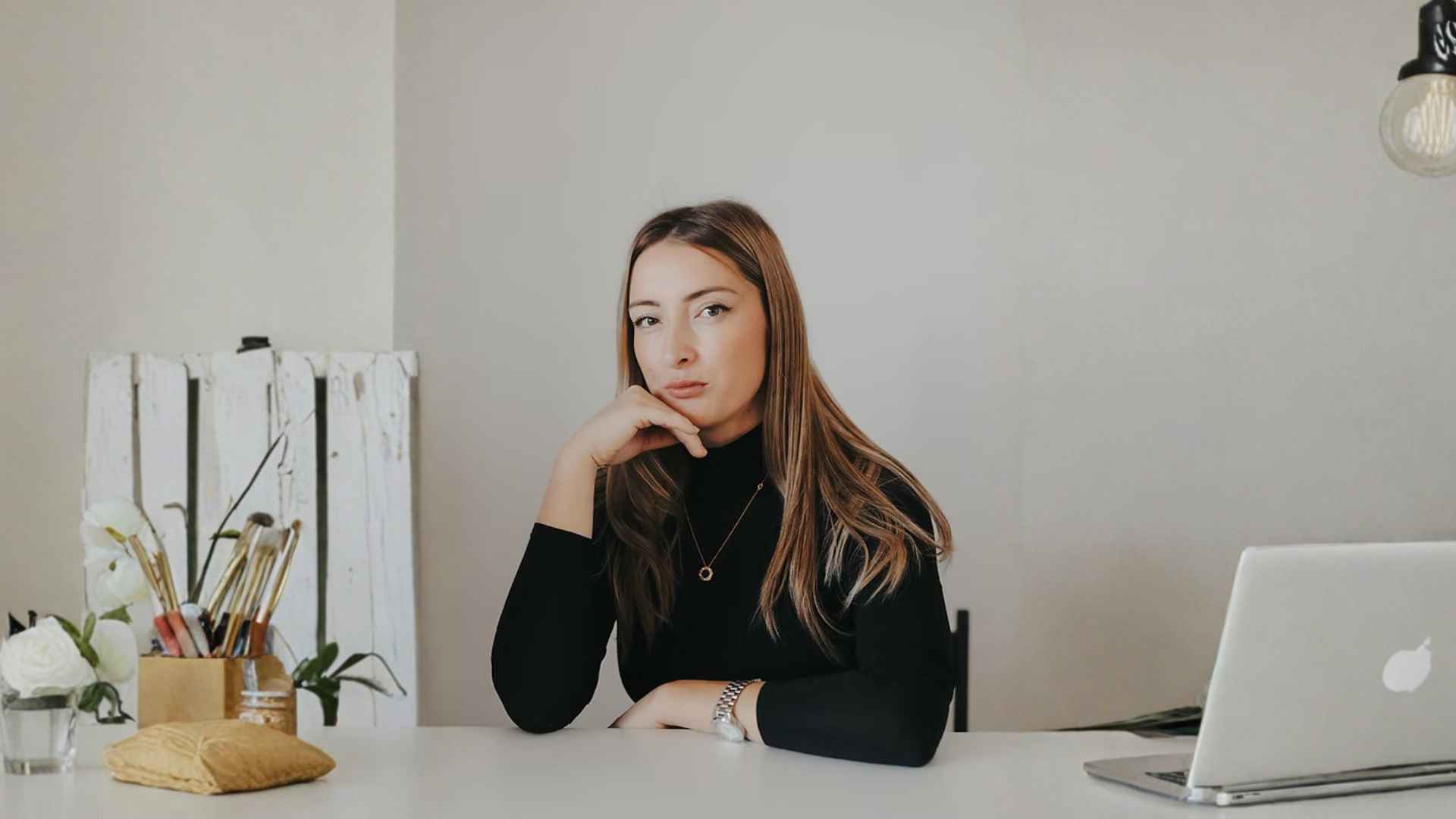 Адвокат, которая не боится громких дел - Карина Кошербаева