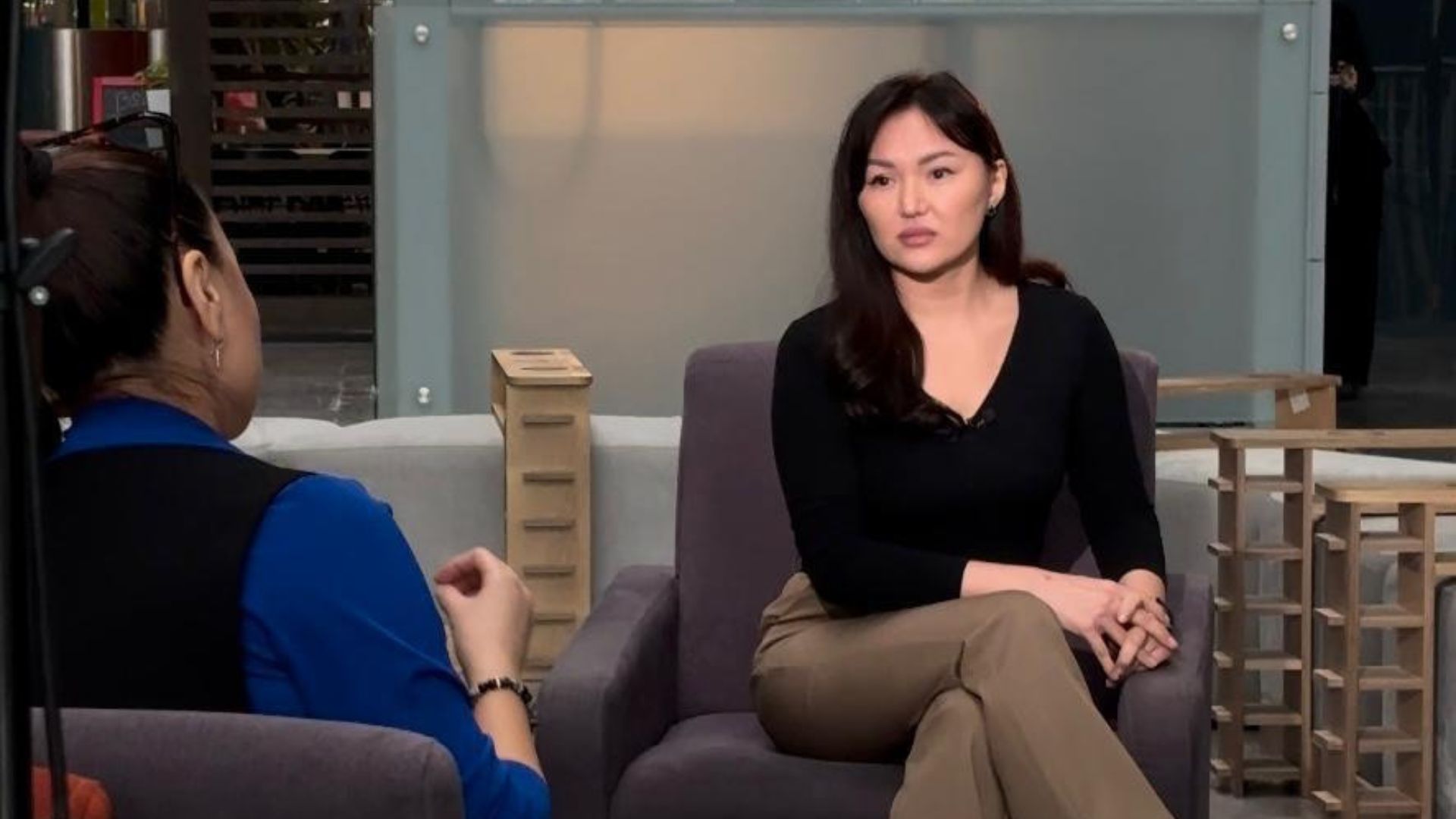 Юрист, который не боится бытовых тиранов:  как одно дело превратило Азизу в голос женщин Казахстана