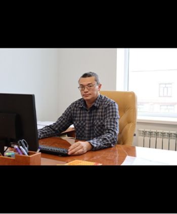 Арман Есекенов