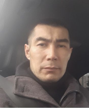 Ернар Каменов